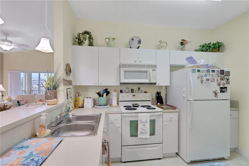 4236 Bellasol Cir , Unit 1021, Fort Myers, FL 33916 Photo