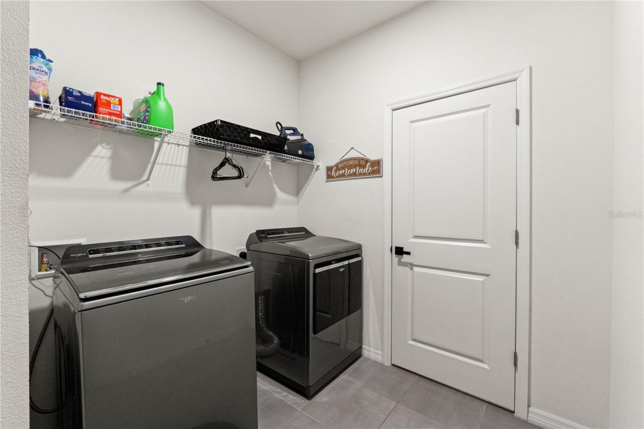 3763 Autumn Amber Drive, Spring Hill, FL 34609 Photo