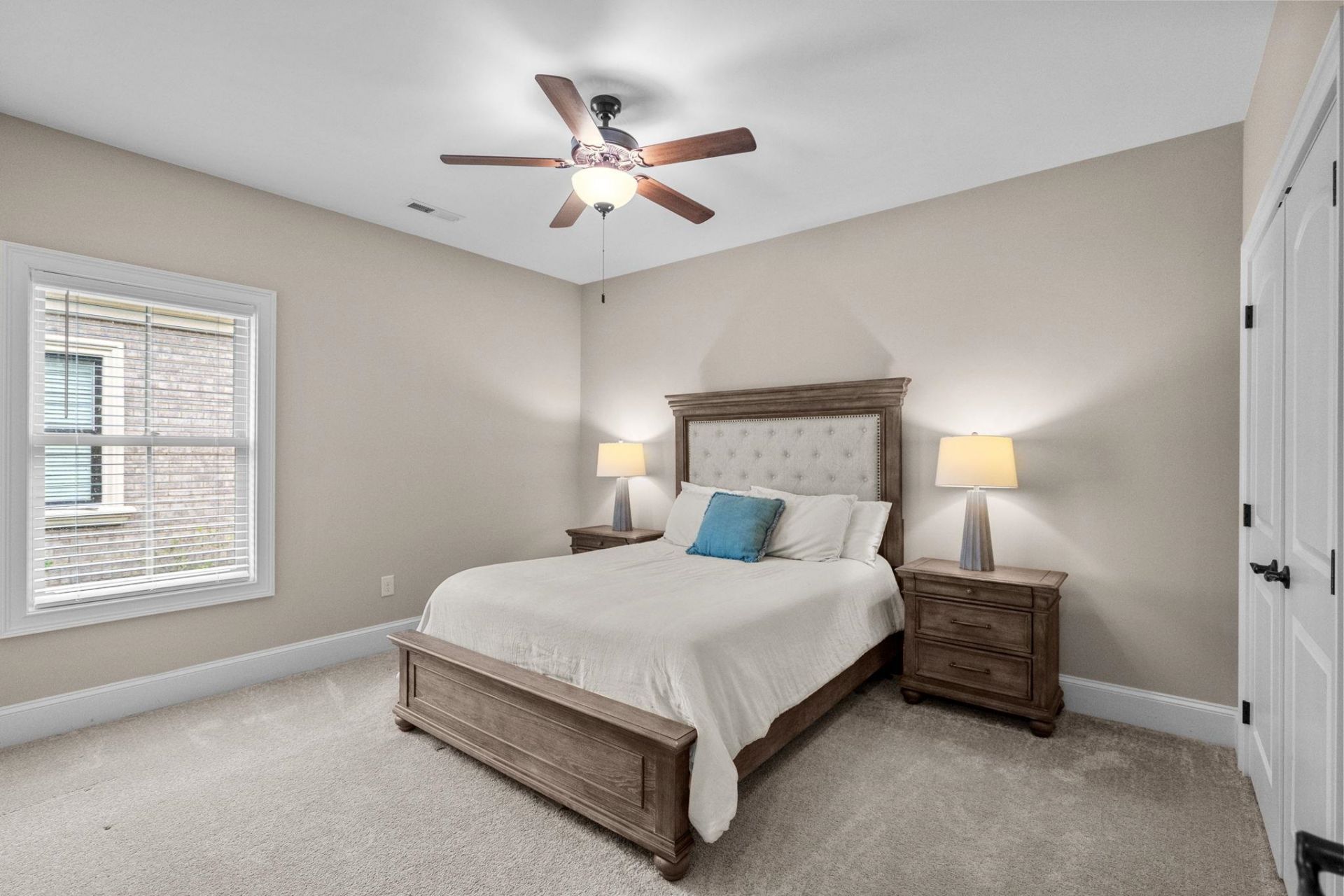 409 Pompano Court Photo 33
