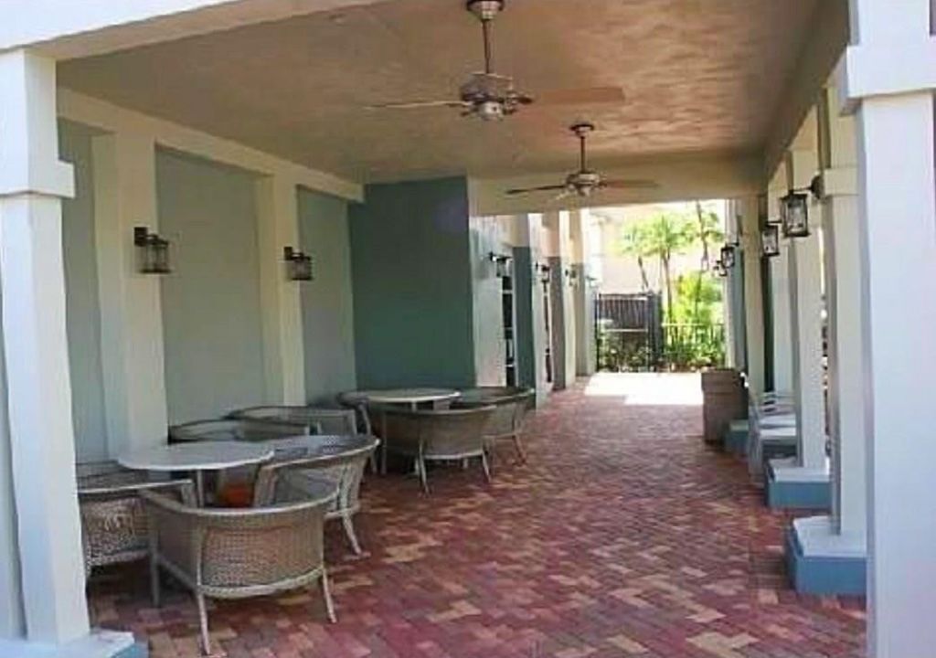 1717 Borrego Way, Unit 5, West Palm Beach, FL 33401 Photo