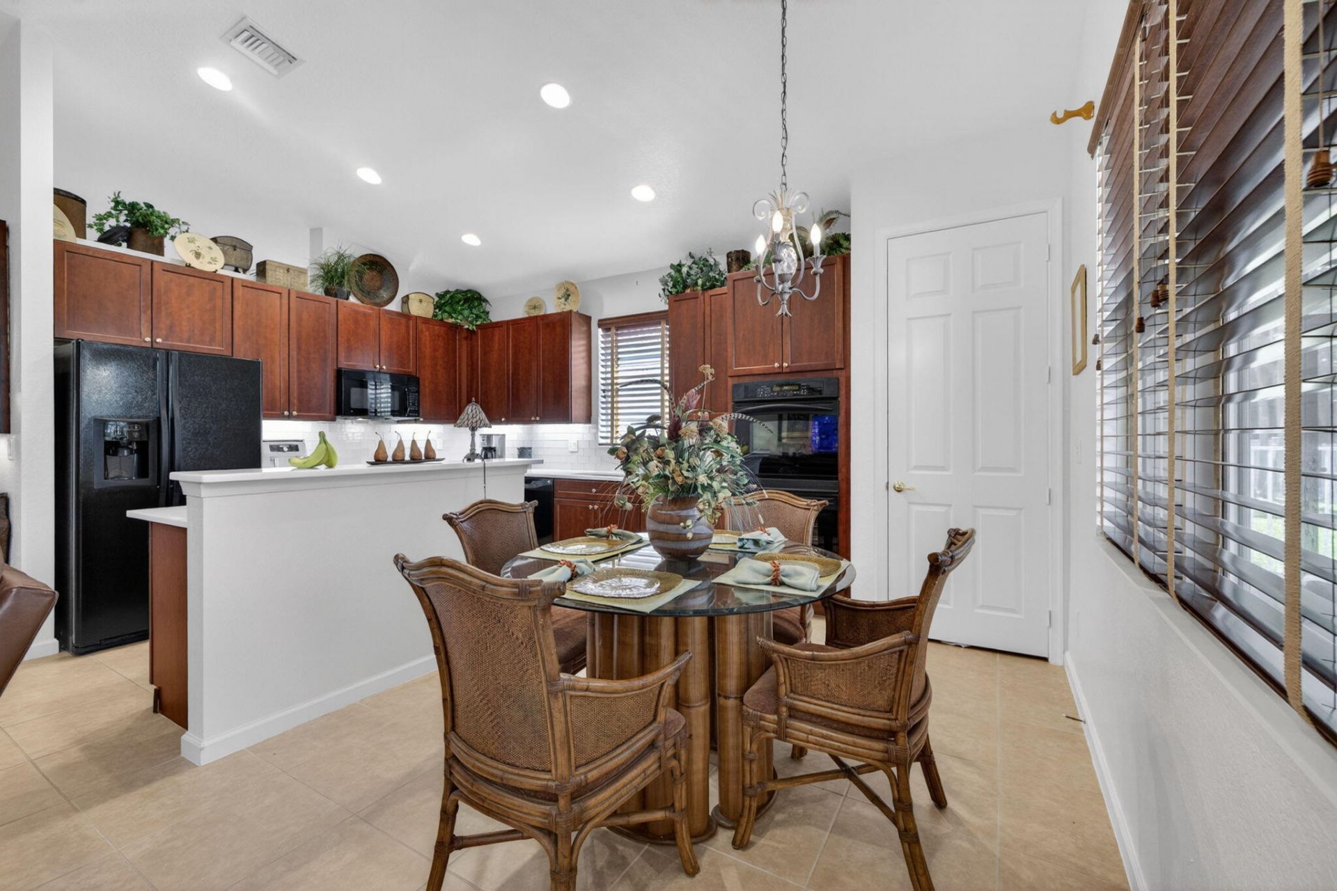 2206 SW Newport Isles Boulevard, Port Saint Lucie, FL 34953 Photo