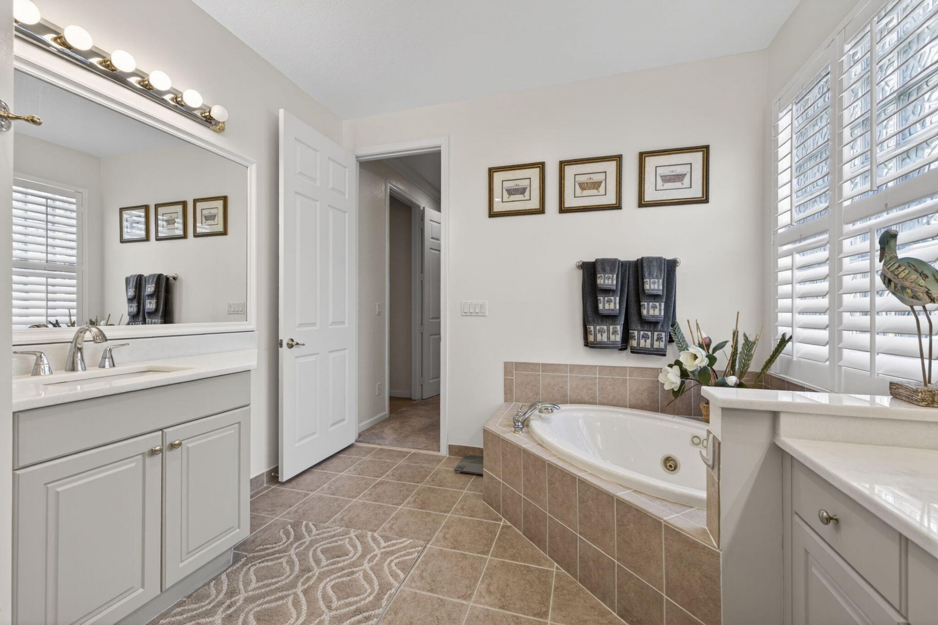 2206 SW Newport Isles Boulevard, Port Saint Lucie, FL 34953 Photo