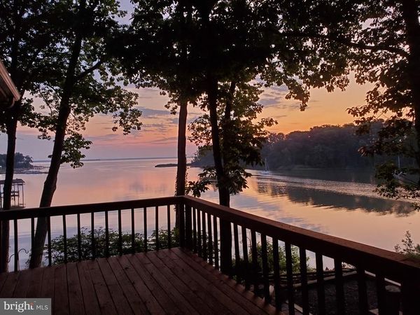 579 BAY POINTE DRIVE , MONTROSS, VA 22520