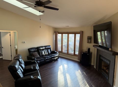 Main Photo