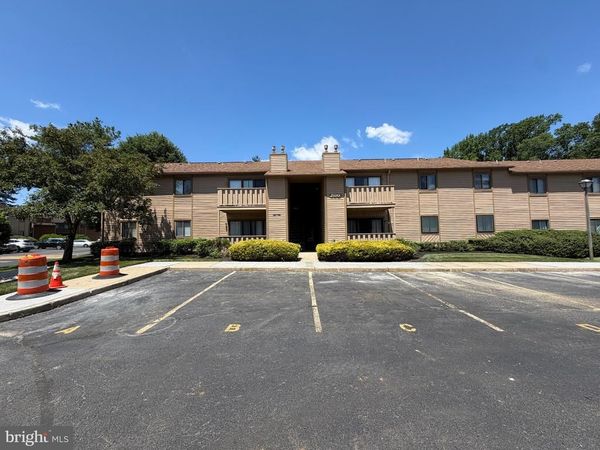 716 WOODHOLLOW DRIVE , MARLTON, NJ 08053