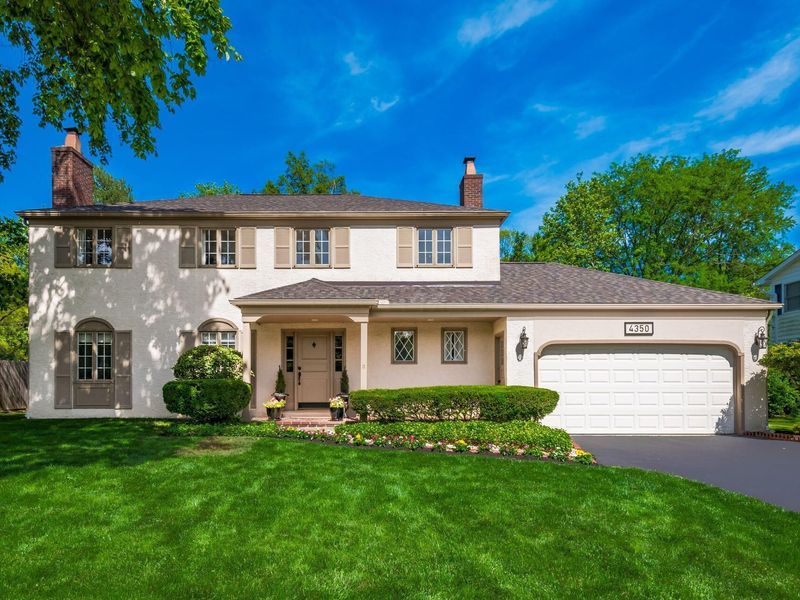 4350 Crown Point Drive, Columbus, OH 43220 Photo 2