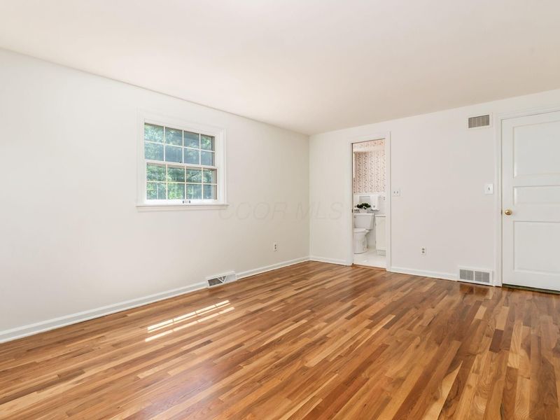 4350 Crown Point Drive, Columbus, OH 43220 Photo 35