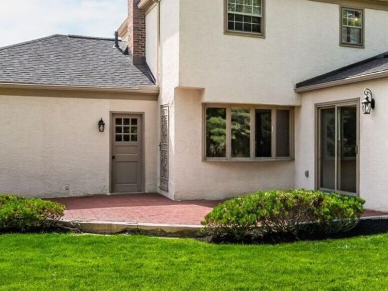 4350 Crown Point Drive, Columbus, OH 43220 Photo 53