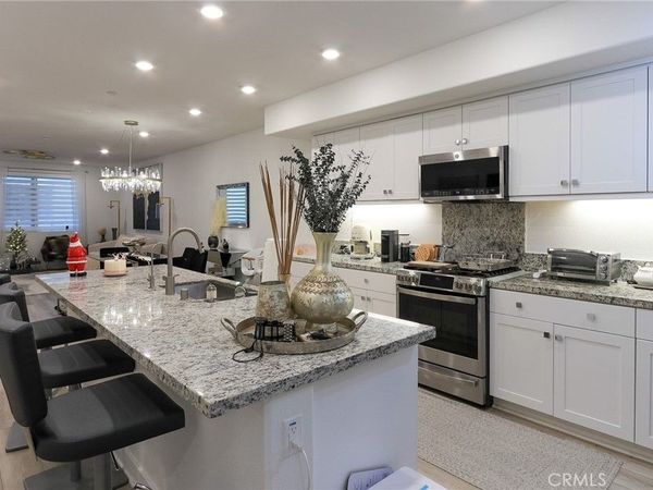 1891 S Union Street S, Unit 111, Anaheim, CA 92805
