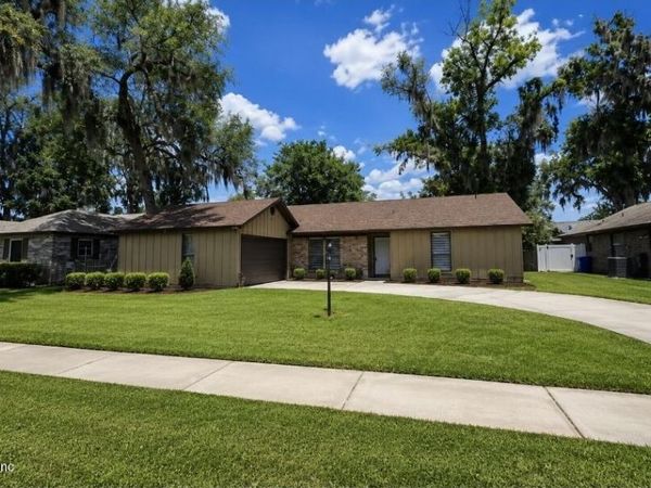 1485 N DOLPHIN Street, Orange Park, FL 32073