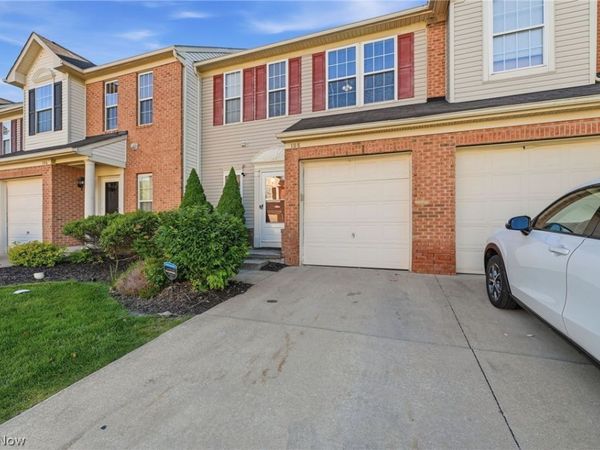 108 Clay Court, Berea, OH 44017