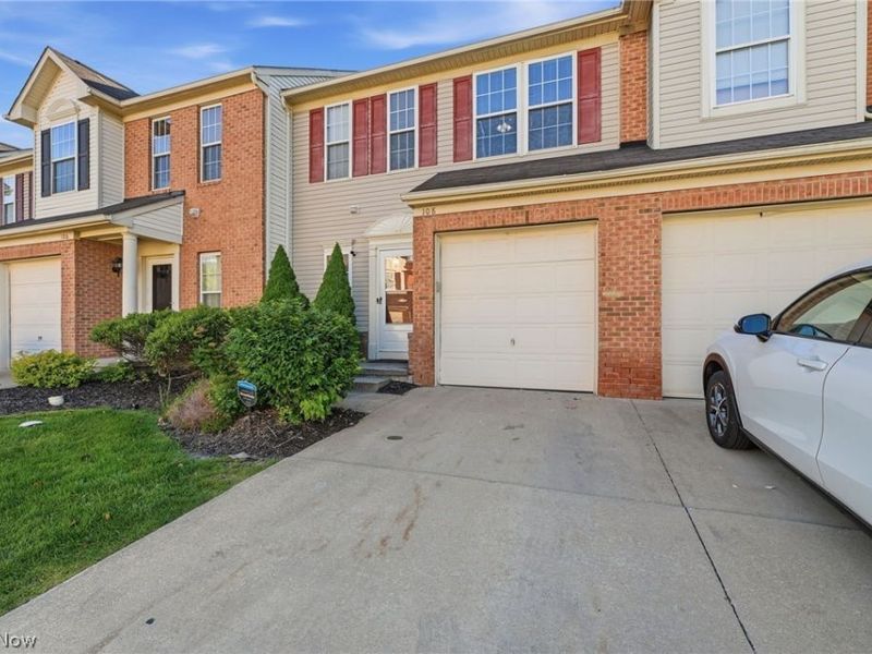 108 Clay Court, Berea, OH 44017 Photo 1