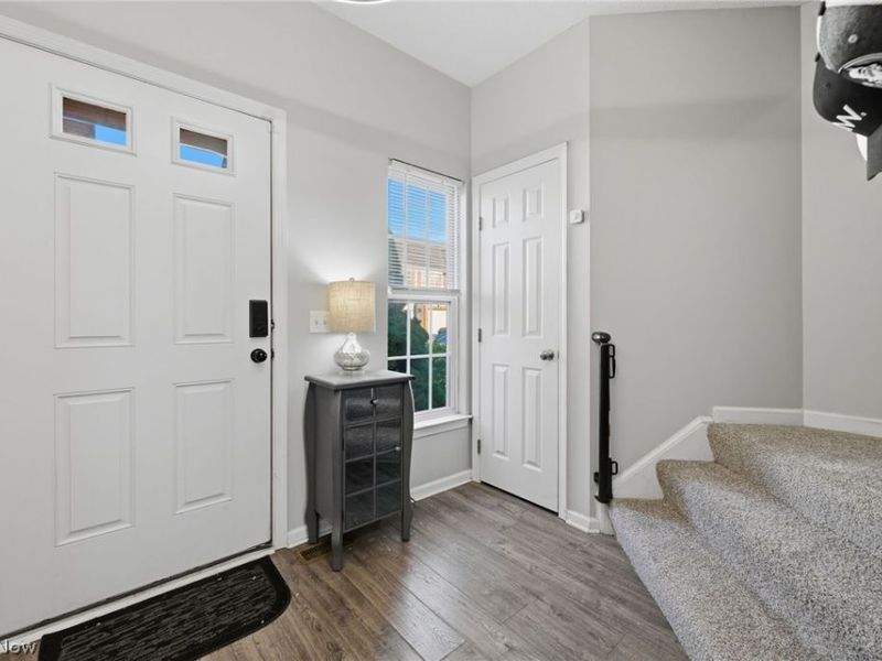108 Clay Court, Berea, OH 44017 Photo 3