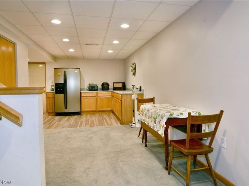 6752 Brookhollow Drive, Lordstown, OH 44481 Photo 27