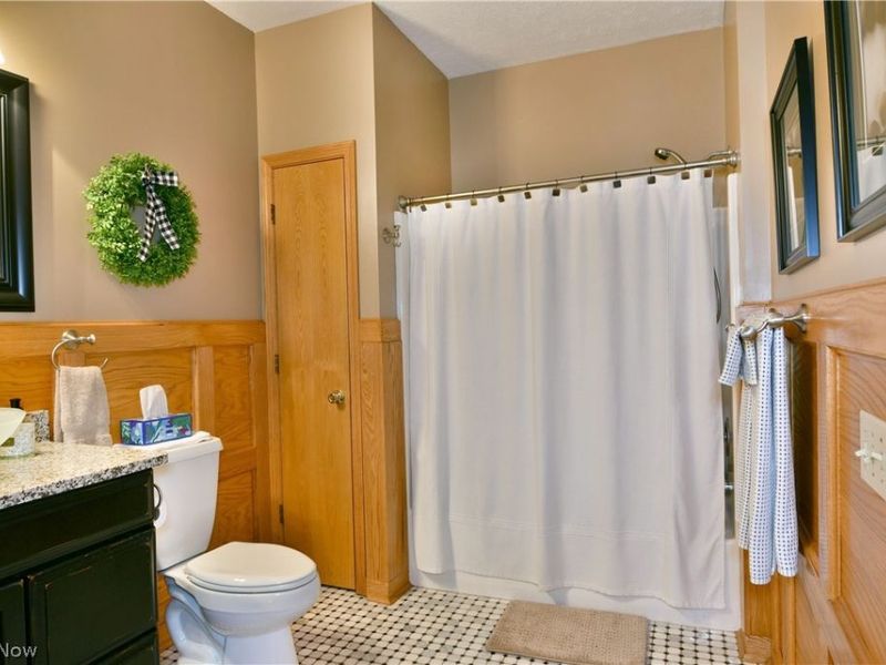 6752 Brookhollow Drive, Lordstown, OH 44481 Photo 29