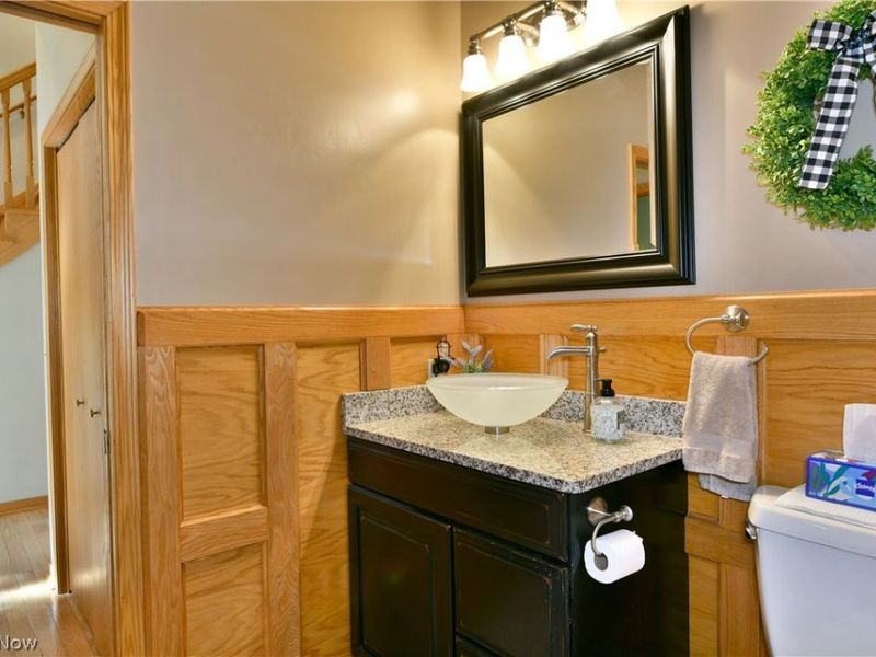 6752 Brookhollow Drive, Lordstown, OH 44481 Photo 30