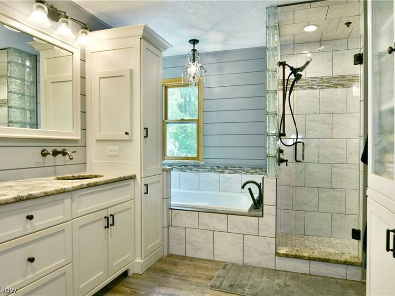 6752 Brookhollow Drive, Lordstown, OH 44481 Photo 35