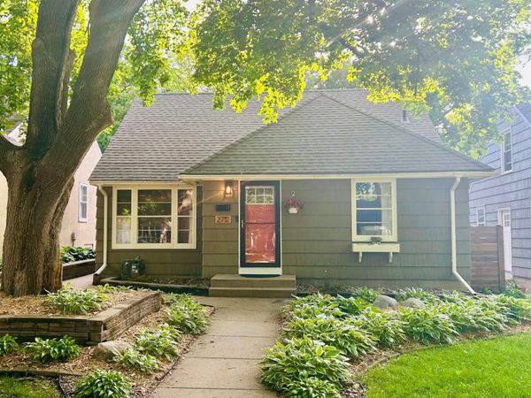2712 Hampshire Avenue S, Saint Louis Park, MN 55426