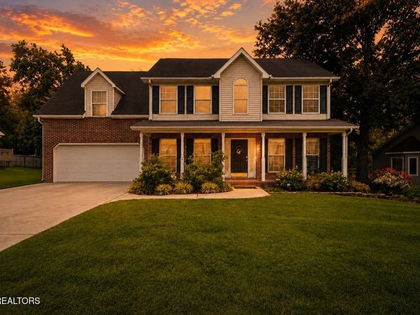 7219 Emerald Heath Rd, Powell, TN 37849