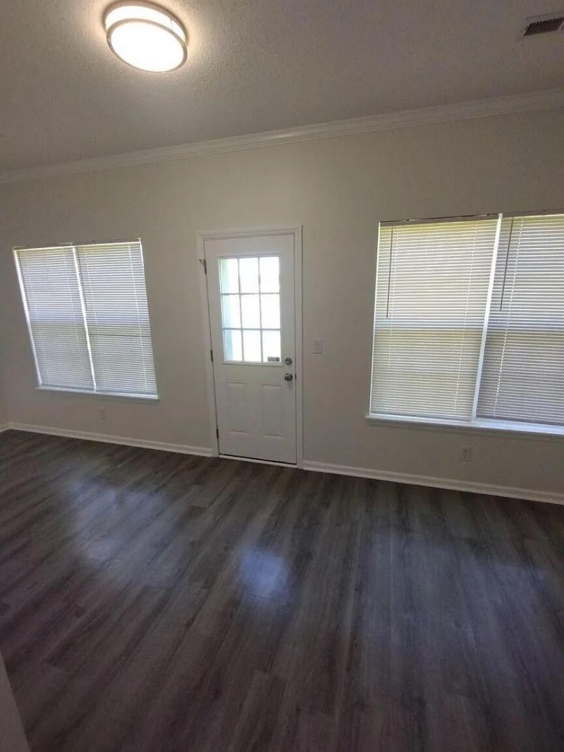 211 Congaree River Drive Photo 9