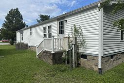 9115 Baywood Circle  photo 4