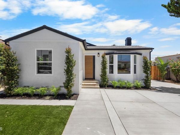 340 Jones Street, Ventura, CA 93003