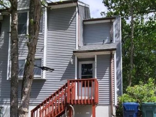 110 WINGED FOOT, LITTLE EGG HARBOR TWP, NJ 08087