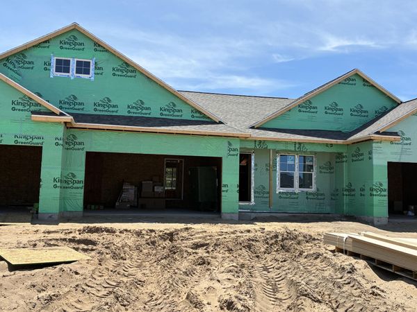 15732 Hawley Drive, Unit 46, Grand Haven, MI 49417