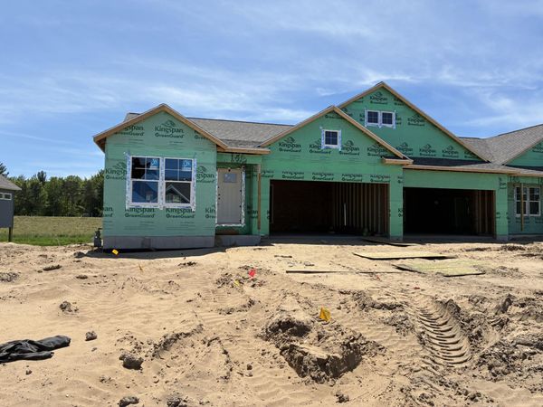 15730 Hawley Drive, Unit 47, Grand Haven, MI 49417