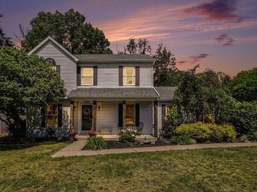 1802 Cross Creek Drive, South Bend, IN 46628