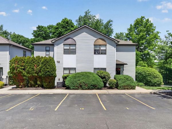 2 Giovanni Court, Monroe, NY 10950