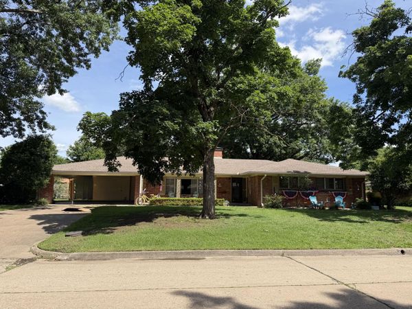 620 S Smith Street , Vinita, OK 74301