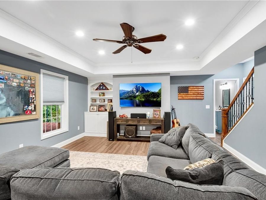 Property Image 32
