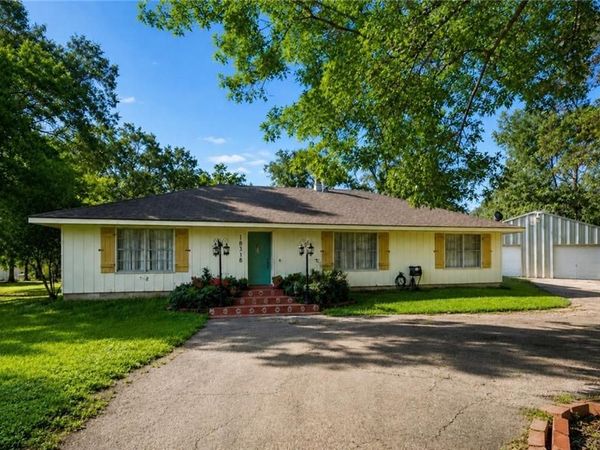 18318 CUSACHS Drive , Covington, LA 70433