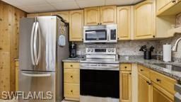 218 Nicklaus Blvd, North Fort Myers, FL 33903 Photo