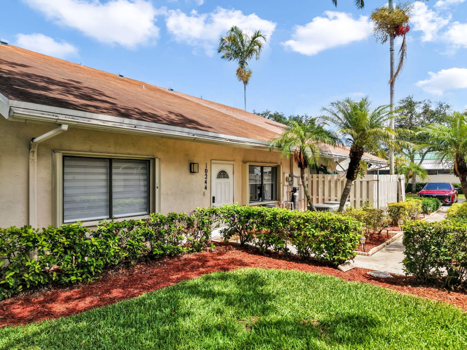 10244 NW 33rd Place, Sunrise, FL 33351 Photo