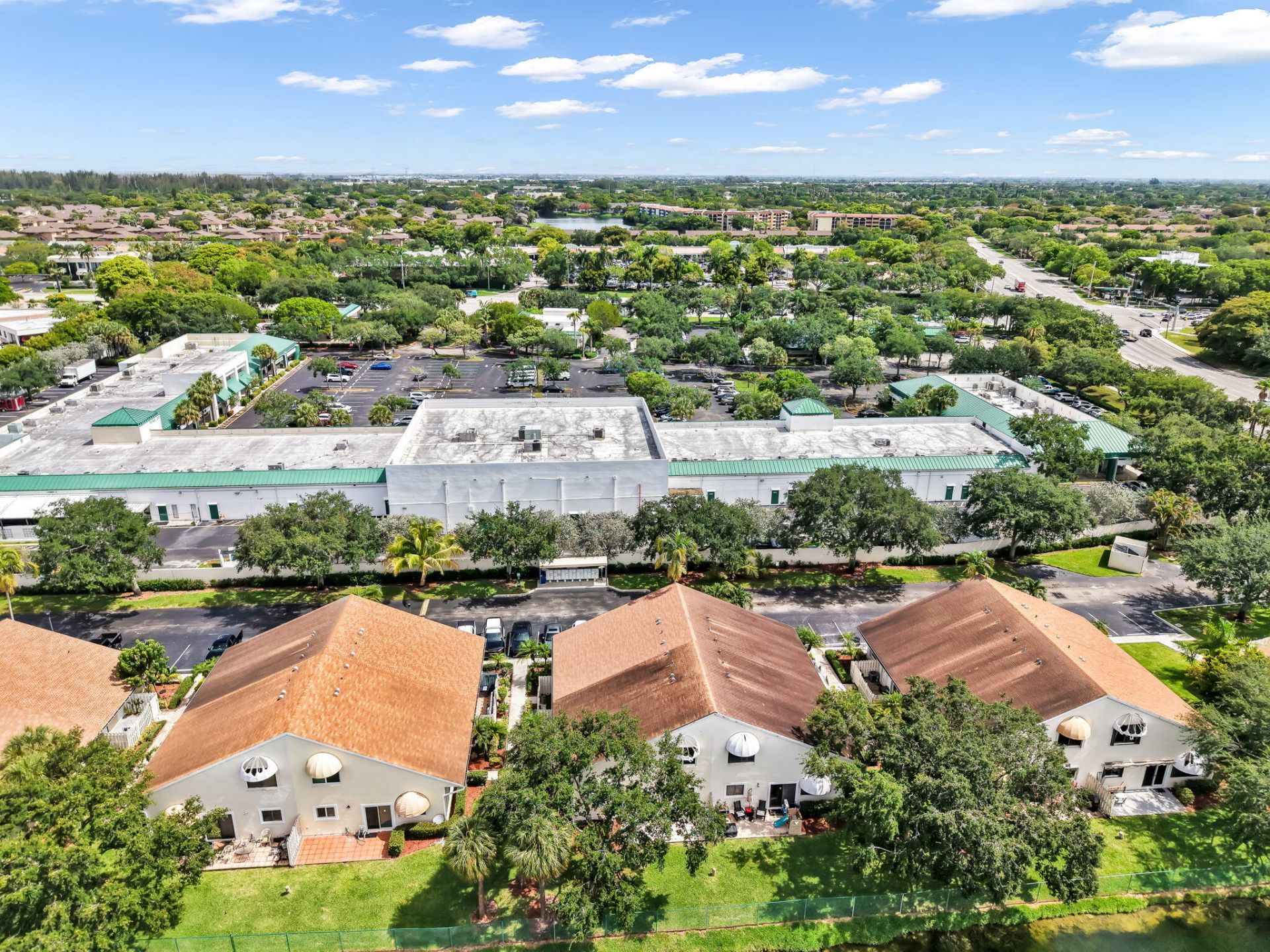 10244 NW 33rd Place, Sunrise, FL 33351 Photo