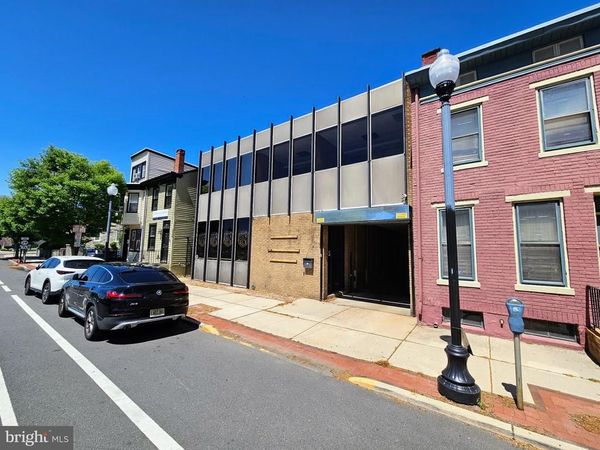42 W LAFAYETTE STREET , TRENTON, NJ 08608