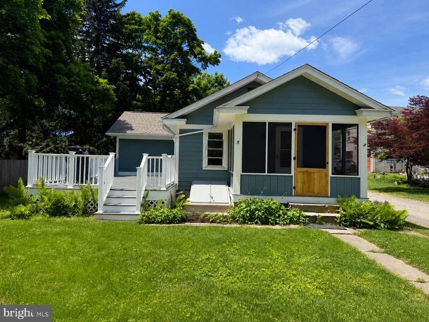 1015 Durham , Riegelsville, PA 18077 Main Photo