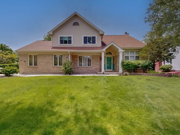 3527 Hobbes Drive , Naperville, IL 60564