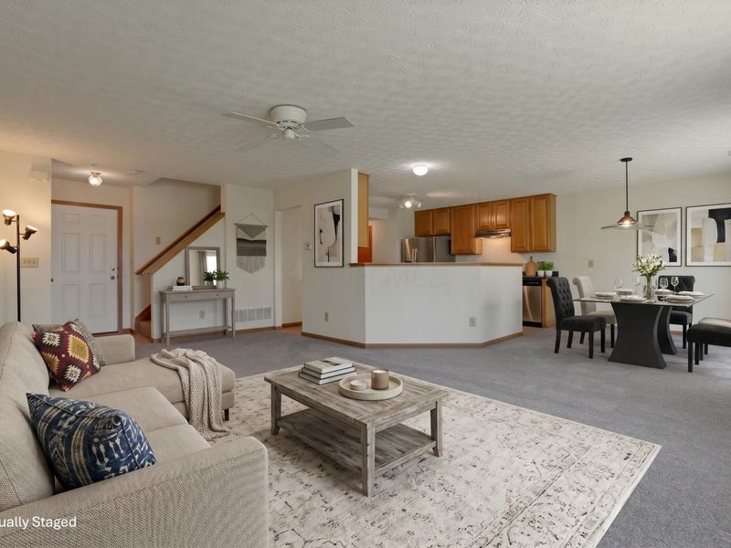 2117 Ripple Road, Hilliard, OH 43026 Photo 5