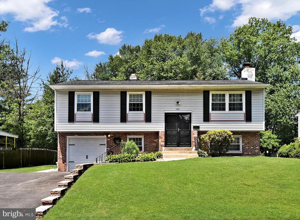 528 CEDARBROOK ROAD, SOUTHAMPTON, PA 18966
