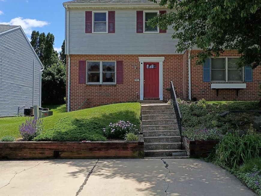 53 Oriole Drive, Ephrata, PA 17522 Main Photo