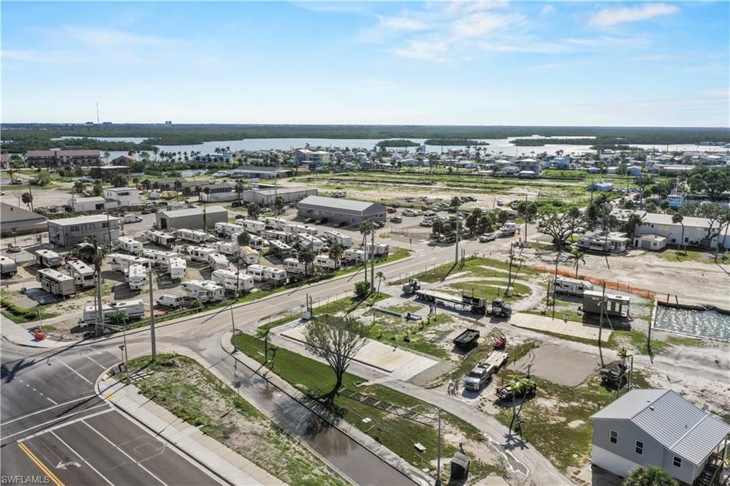 19281 #37 San Carlos Blvd, Fort Myers Beach, FL 33931 Photo