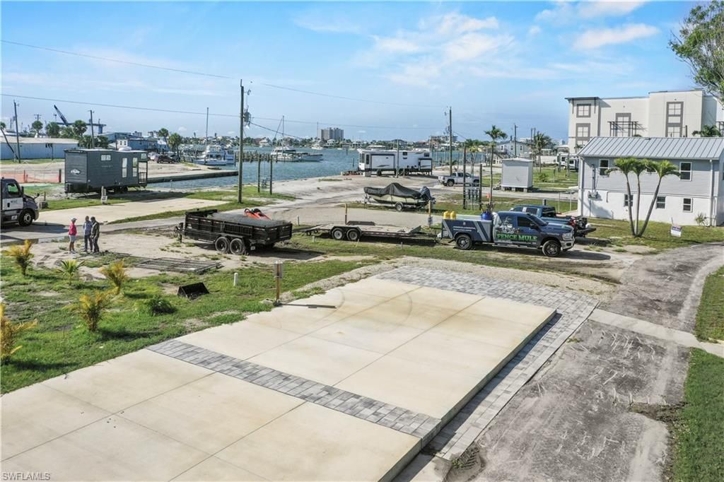 19281 #37 San Carlos Blvd, Fort Myers Beach, FL 33931 Photo