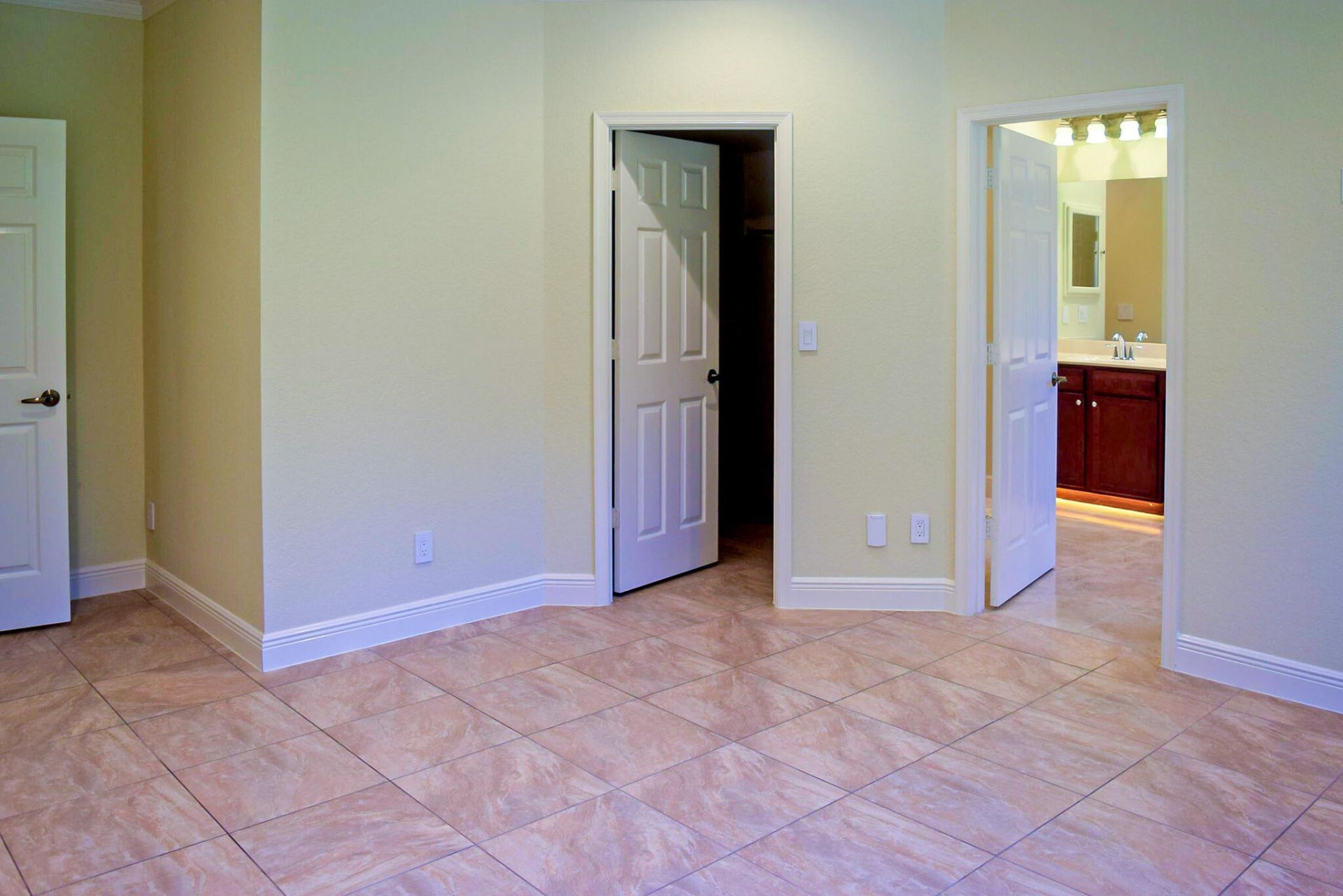 10160 SW Canossa Way, Port Saint Lucie, FL 34986 Photo