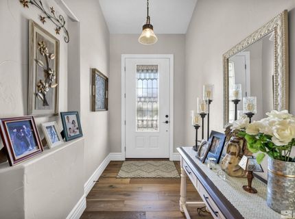 2385 Lompa Lane, Carson City, NV 89701 Photo