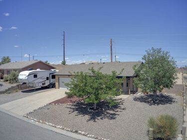 4937 Chromium Drive NE, Rio Rancho, NM 87124