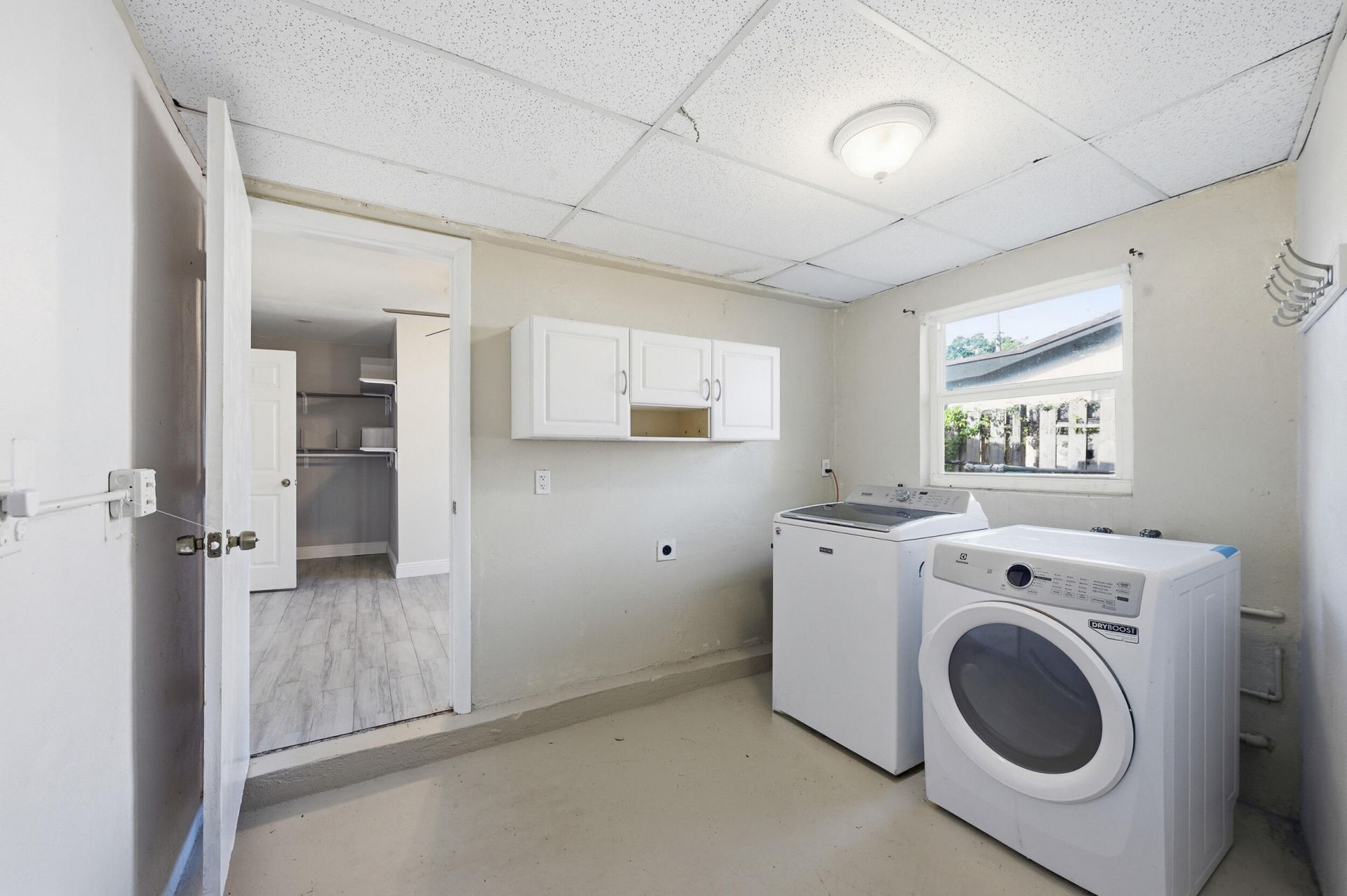 6830 NW 8th Court, Margate, FL 33063 Photo