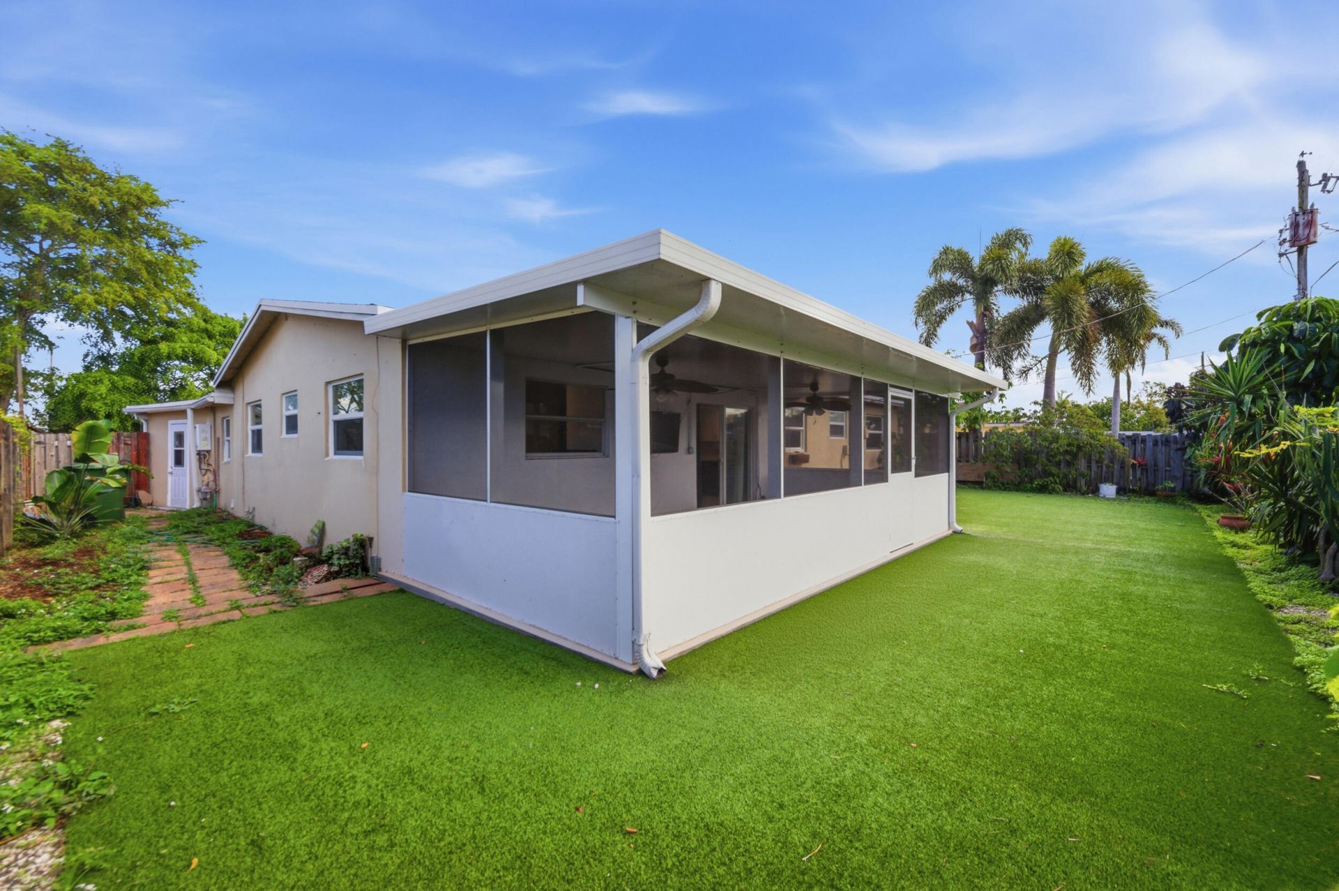 6830 NW 8th Court, Margate, FL 33063 Photo
